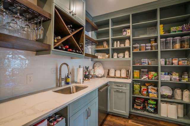 pantry/storage design